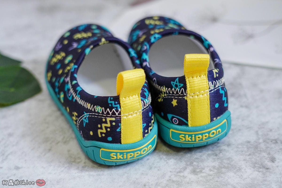 寶寶鞋推薦 開團 日本SkippOn兒童休閒機能鞋 好穿好脫 腳丫丫好透氣 by柯蘿依Chloe6.jpg 寶寶鞋推薦 開團 日本SkippOn兒童休閒機能鞋 好穿好脫 腳丫丫好透氣 by柯蘿依Chloe6.jpg