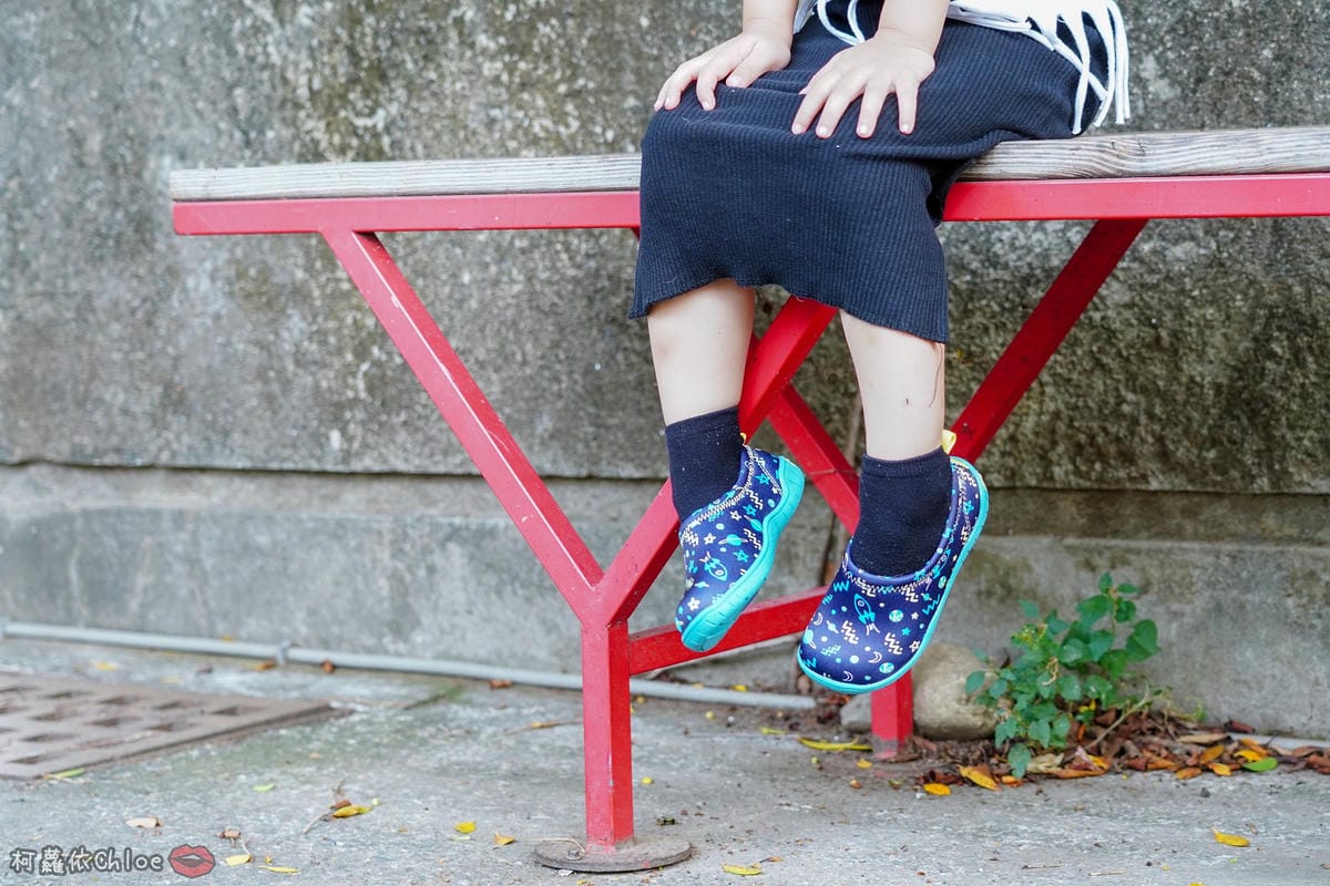 寶寶鞋推薦 開團 日本SkippOn兒童休閒機能鞋 好穿好脫 腳丫丫好透氣 by柯蘿依Chloe12.jpg 寶寶鞋推薦 開團 日本SkippOn兒童休閒機能鞋 好穿好脫 腳丫丫好透氣 by柯蘿依Chloe12.jpg