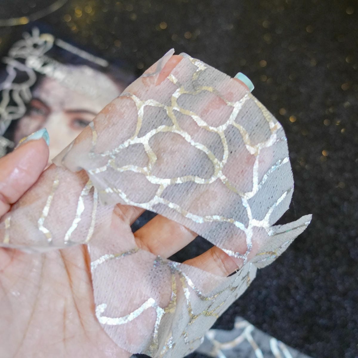 浮誇系最美面膜!GLAMGLOW發光面混搭組/高效保濕蕾絲面膜24.jpg 浮誇系最美面膜!GLAMGLOW發光面混搭組/高效保濕蕾絲面膜24.jpg