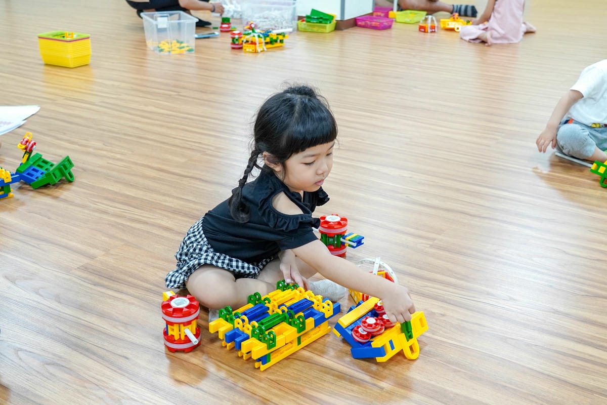 課程推薦 帶著孩子一起學習 親子寶貝3C3Q積木班 救國團提供豐富的多元課程 全台均有學習中心28.jpg 課程推薦 帶著孩子一起學習 親子寶貝3C3Q積木班 救國團提供豐富的多元課程 全台均有學習中心28.jpg