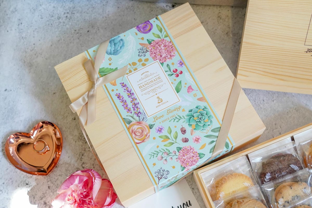 手工喜餅 Aunt Stella詩特莉手工餅乾 花宴系列花聚之美喜餅 傳遞最珍貴的祝福1.JPG 手工喜餅 Aunt Stella詩特莉手工餅乾 花宴系列花聚之美喜餅 傳遞最珍貴的祝福1.JPG