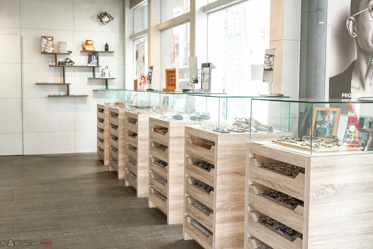 客製化時尚眼鏡再升級!BRAGi 3D掃描客製化眼鏡框架 @台南金制眼鏡4.jpg 客製化時尚眼鏡再升級!BRAGi 3D掃描客製化眼鏡框架 @台南金制眼鏡4.jpg