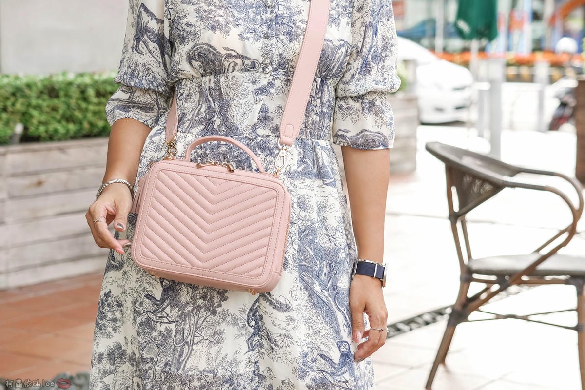 包X穿搭 粉嫩仙女系小資包款!ROBINMAY魔法貝兒手提包 雙側面 附兩款背帶變換 14.jpg 包X穿搭 粉嫩仙女系小資包款!ROBINMAY魔法貝兒手提包 雙側面 附兩款背帶變換 14.jpg