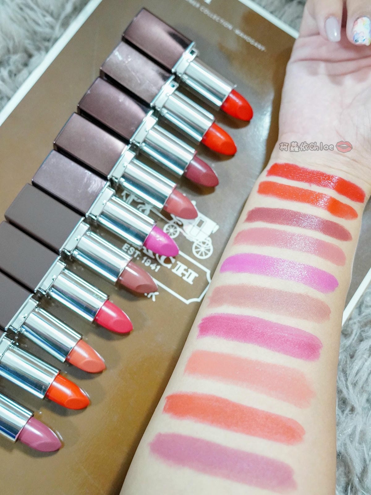 彩妝 同步紐約的時尚彩妝 Nicka.K 妮卡出新品囉!選擇性困難發作啦~顯色唇膏全試色 快到佳瑪、美華泰試色去21.jpg 彩妝 同步紐約的時尚彩妝 Nicka.K 妮卡出新品囉!選擇性困難發作啦~顯色唇膏全試色 快到佳瑪、美華泰試色去21.jpg