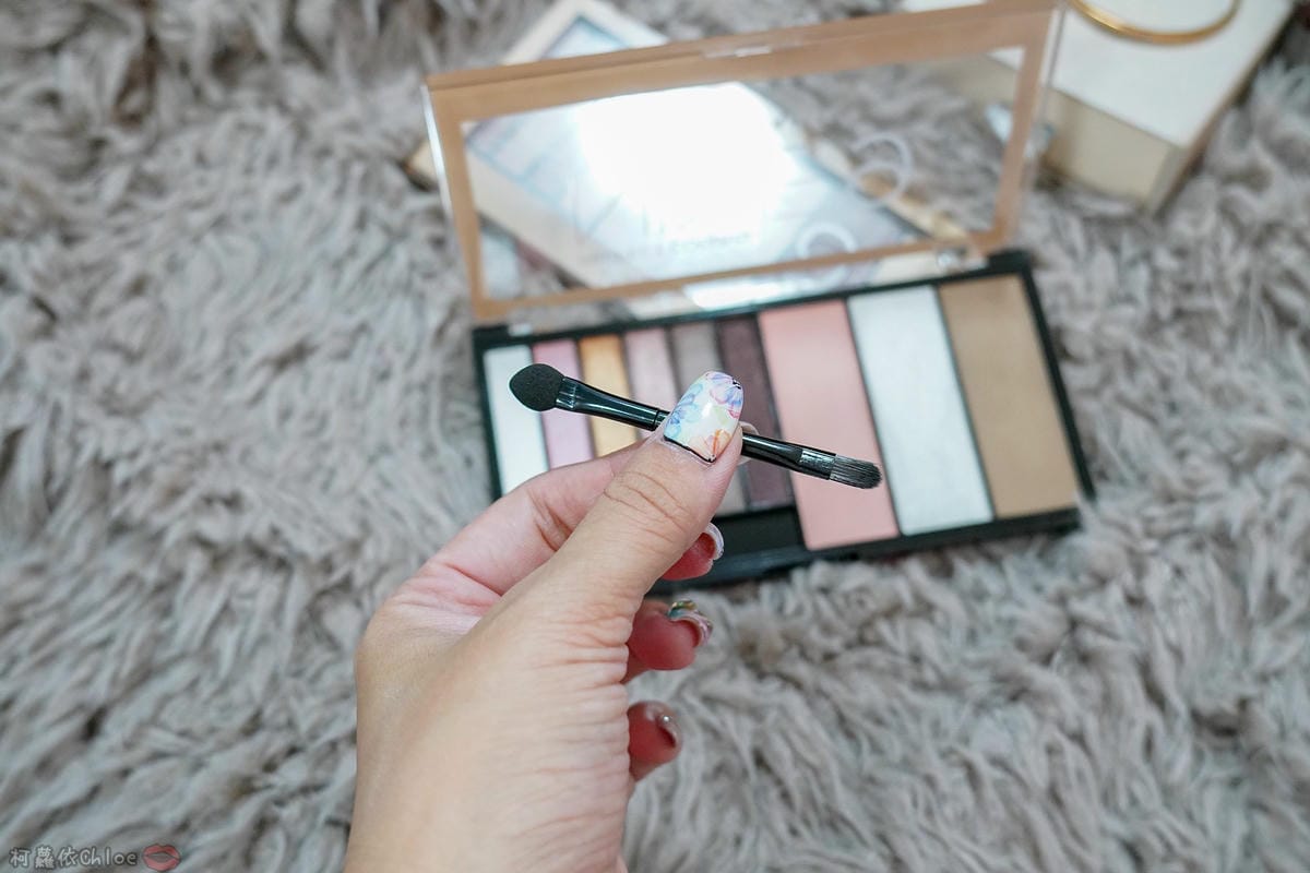 彩妝 同步紐約的時尚彩妝 Nicka.K 妮卡出新品囉!選擇性困難發作啦~顯色唇膏全試色 快到佳瑪、美華泰試色去6A.jpg 彩妝 同步紐約的時尚彩妝 Nicka.K 妮卡出新品囉!選擇性困難發作啦~顯色唇膏全試色 快到佳瑪、美華泰試色去6A.jpg