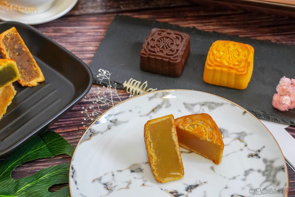中秋月餅推薦 高雄漢來情月月餅風雅禮盒 結合在地食材八款口味一次滿足20.jpg