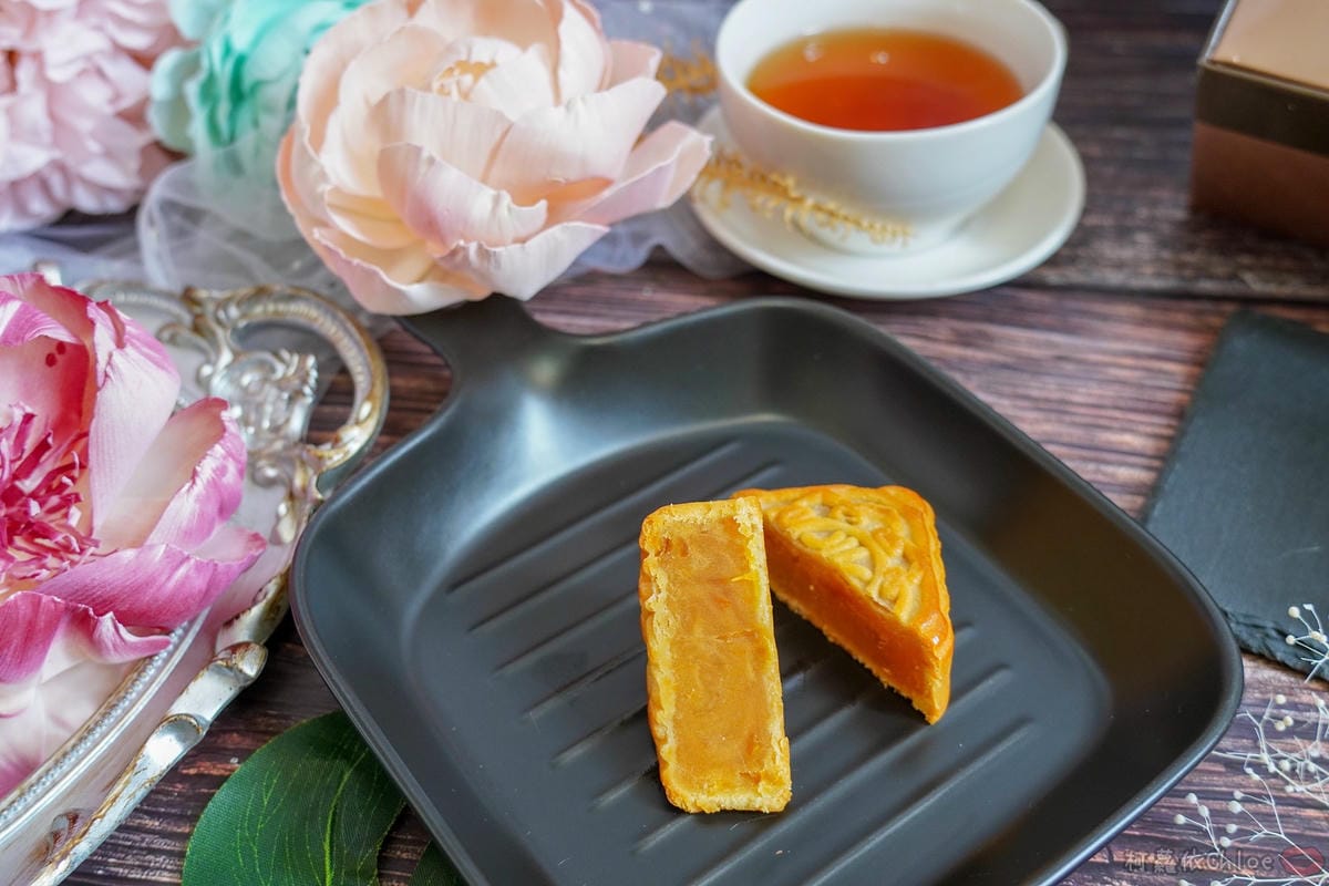 中秋月餅推薦 高雄漢來情月月餅風雅禮盒 結合在地食材八款口味一次滿足26.jpg