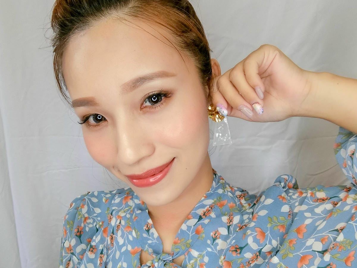 雜誌贈品 給雙唇水潤光澤好保濕!超美的奶茶色擇~VOGUE 8月號2019 隨書附KISSME 奇士美水漾繪色口紅筆#0310.jpg 雜誌贈品 給雙唇水潤光澤好保濕!超美的奶茶色擇~VOGUE 8月號2019 隨書附KISSME 奇士美水漾繪色口紅筆#0310.jpg