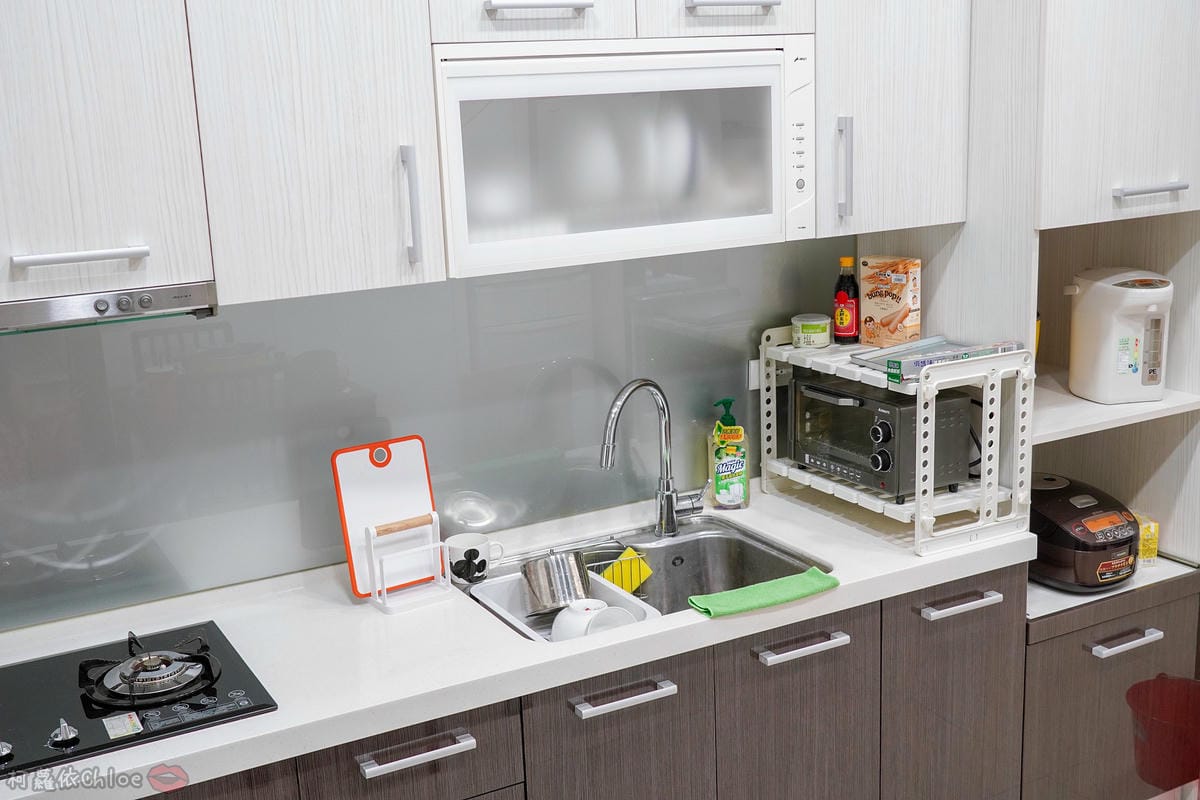 生活 特力屋好物分享 運用空間兼具品味質感的廚房收納 廚具收納架和風砧板立架21.jpg