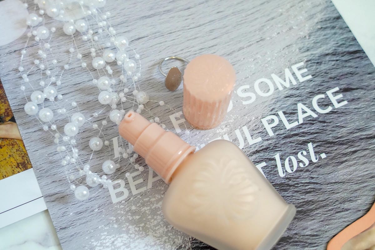 用小香檳來打造天生美肌 PAUL %26; JOE 糖瓷絲潤隔離乳 試用報告6.jpg 用小香檳來打造天生美肌 PAUL %26; JOE 糖瓷絲潤隔離乳 試用報告6.jpg