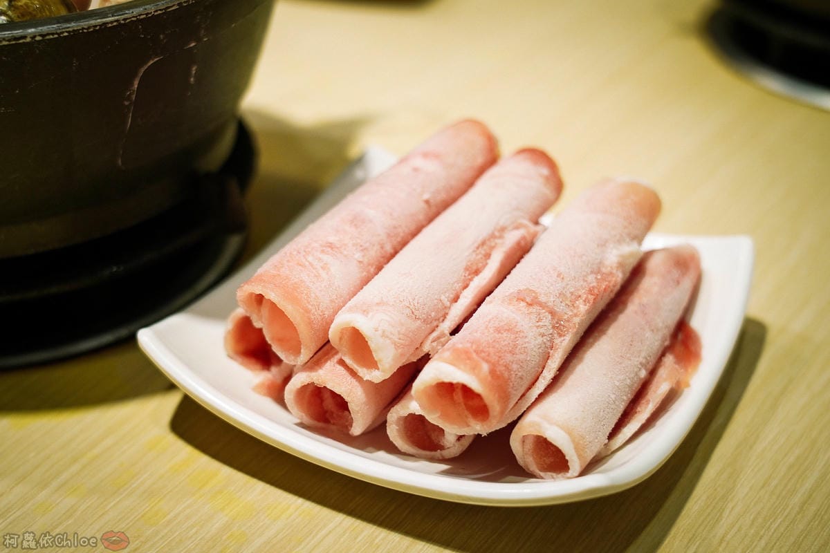 高雄三民區 茉荳獨享鍋 多種湯頭平價小火鍋 新推出燉燒鮮蛤鍋 滿滿蛤蠣超狂~36.jpg 高雄三民區 茉荳獨享鍋 多種湯頭平價小火鍋 新推出燉燒鮮蛤鍋 滿滿蛤蠣超狂~36.jpg