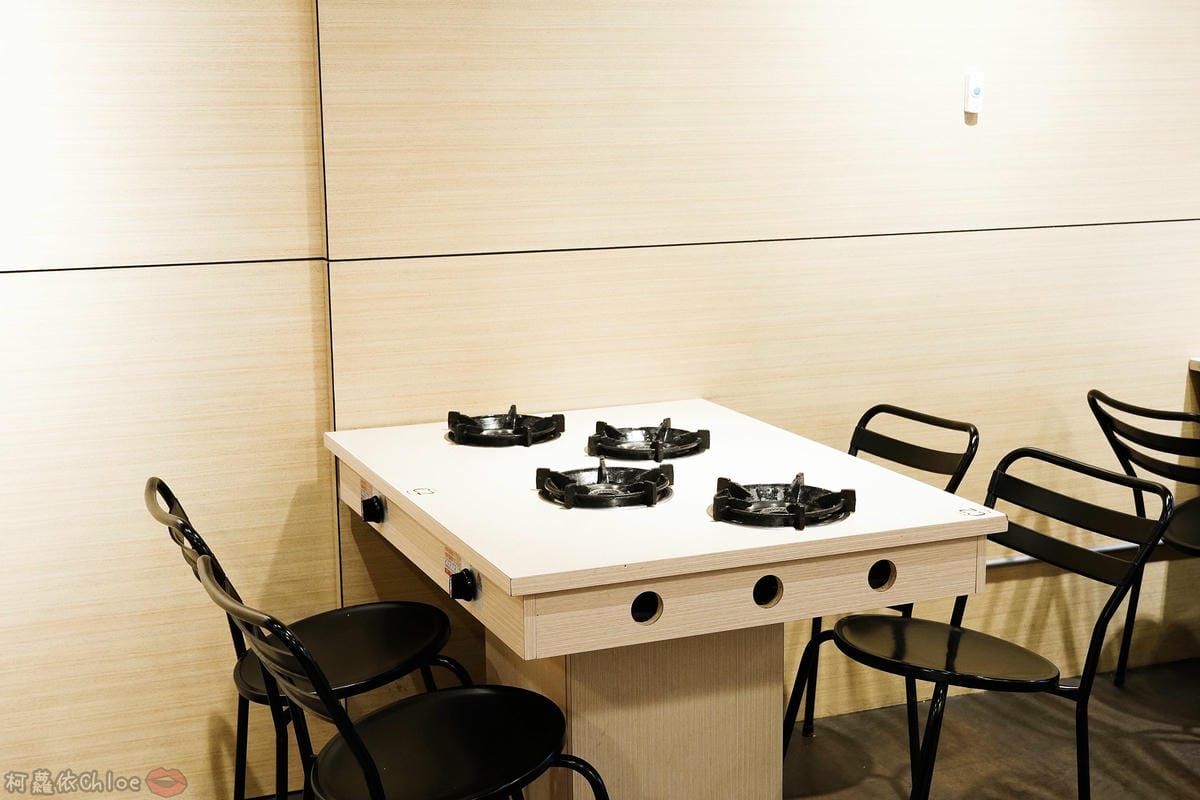 高雄三民區 茉荳獨享鍋 多種湯頭平價小火鍋 新推出燉燒鮮蛤鍋 滿滿蛤蠣超狂~9.jpg 高雄三民區 茉荳獨享鍋 多種湯頭平價小火鍋 新推出燉燒鮮蛤鍋 滿滿蛤蠣超狂~9.jpg