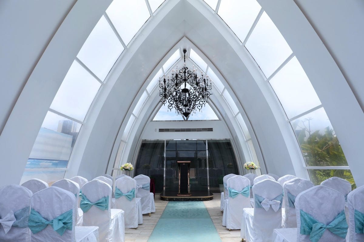 享溫馨大寮旗艦館_哥德式教堂 (1).jpg