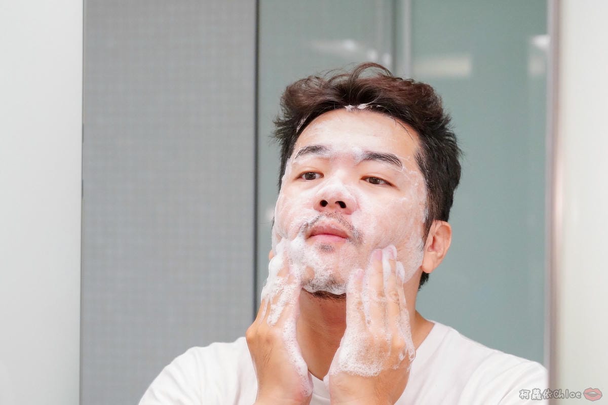 型男保養 男研堂多爪毛孔深卸液胺基酸多功能洗面乳 清潔多一步驟 油光OUT 清爽淨透有面子24.jpg 型男保養 男研堂多爪毛孔深卸液胺基酸多功能洗面乳 清潔多一步驟 油光OUT 清爽淨透有面子24.jpg