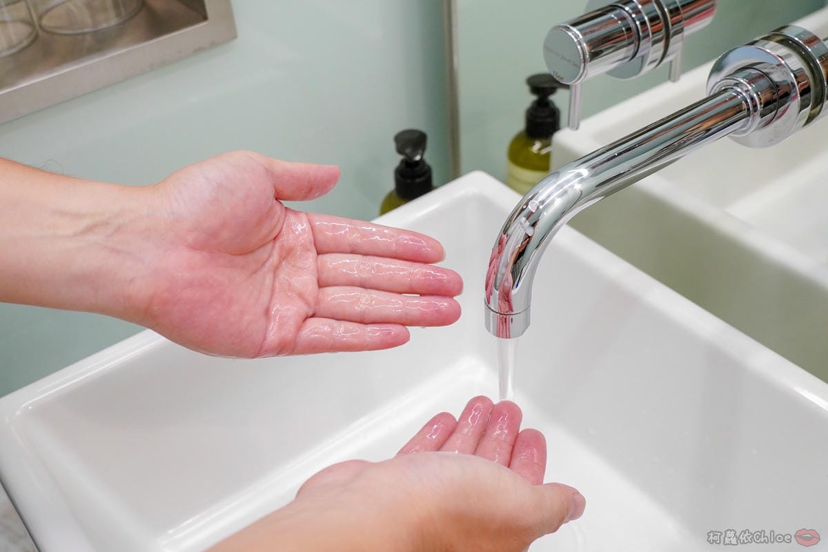 型男保養 男研堂多爪毛孔深卸液胺基酸多功能洗面乳 清潔多一步驟 油光OUT 清爽淨透有面子13.jpg 型男保養 男研堂多爪毛孔深卸液胺基酸多功能洗面乳 清潔多一步驟 油光OUT 清爽淨透有面子13.jpg