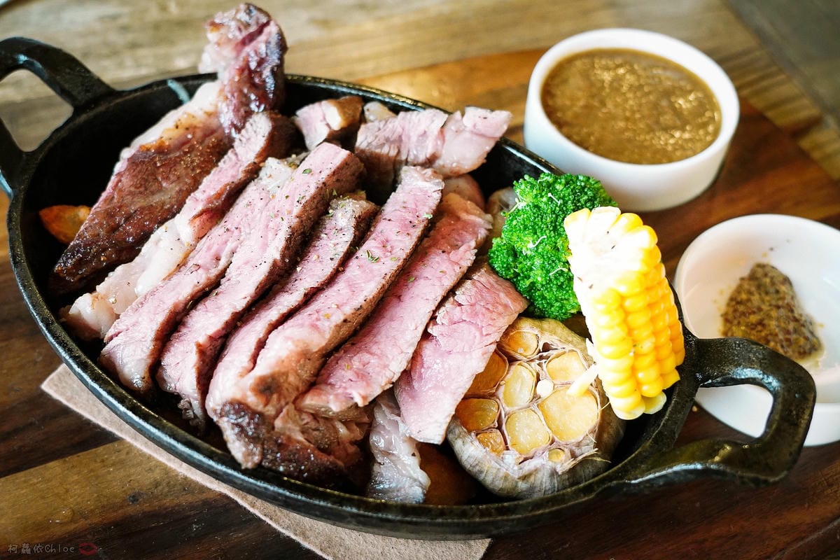 桃園親子餐廳LALA Kitchen 新美式餐廳 - 中大店 隱身在中央大學內超人氣餐廳 餐點豪氣!決明子沙坑小朋友最愛28.jpg 桃園親子餐廳LALA Kitchen 新美式餐廳 - 中大店 隱身在中央大學內超人氣餐廳 餐點豪氣!決明子沙坑小朋友最愛28.jpg