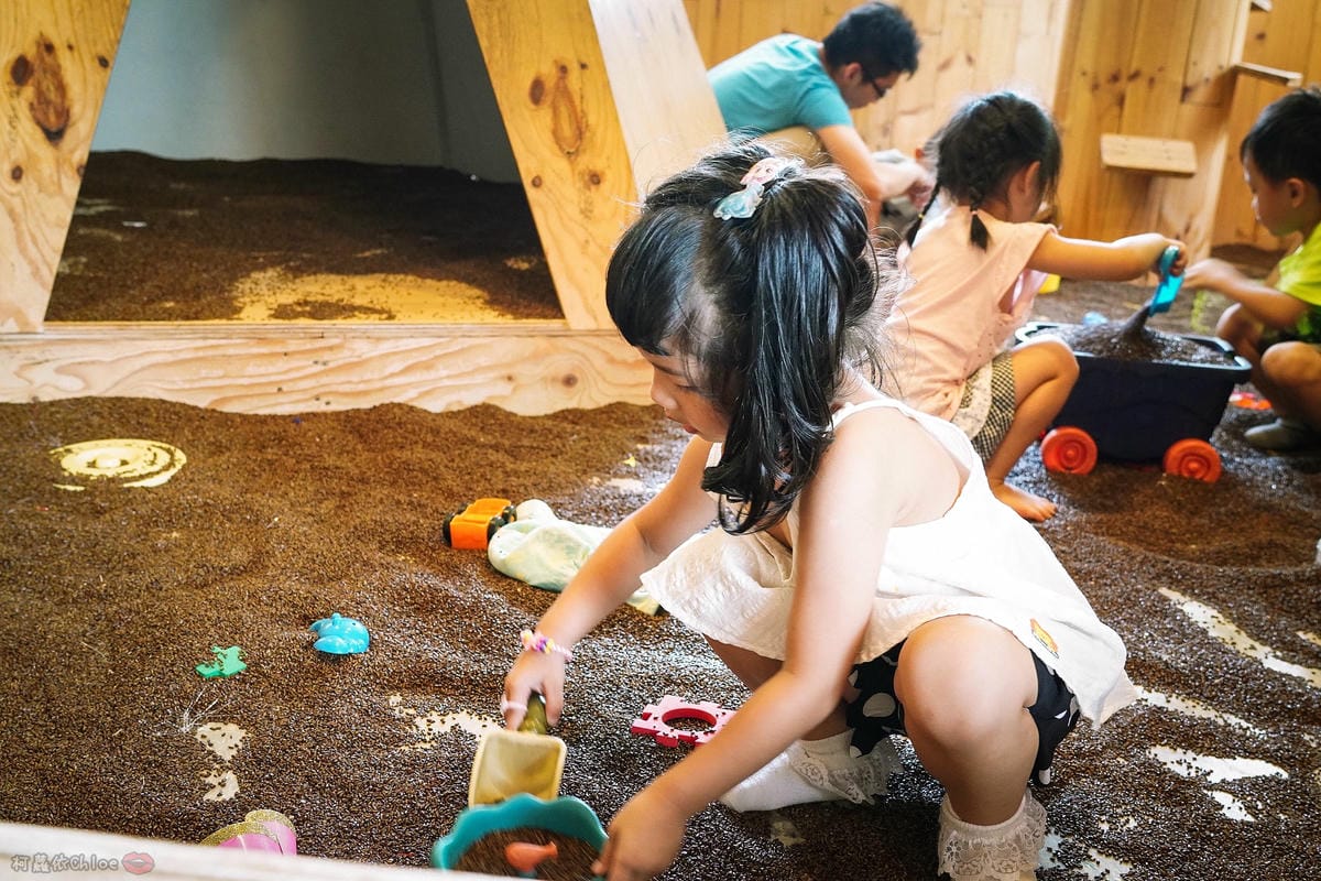 桃園親子餐廳LALA Kitchen 新美式餐廳 - 中大店 隱身在中央大學內超人氣餐廳 餐點豪氣!決明子沙坑小朋友最愛41.jpg 桃園親子餐廳LALA Kitchen 新美式餐廳 - 中大店 隱身在中央大學內超人氣餐廳 餐點豪氣!決明子沙坑小朋友最愛41.jpg