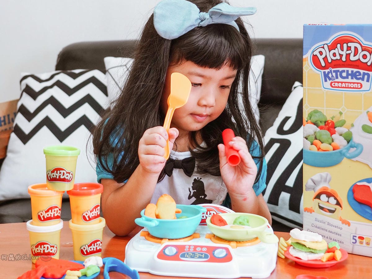 親子x開箱 樂天市場好窩生活節 動手玩創意 培樂多黏土 廚房系列 吱吱火爐料理組 發揮孩子的創造想像力17.jpg 親子x開箱 樂天市場好窩生活節 動手玩創意 培樂多黏土 廚房系列 吱吱火爐料理組 發揮孩子的創造想像力17.jpg