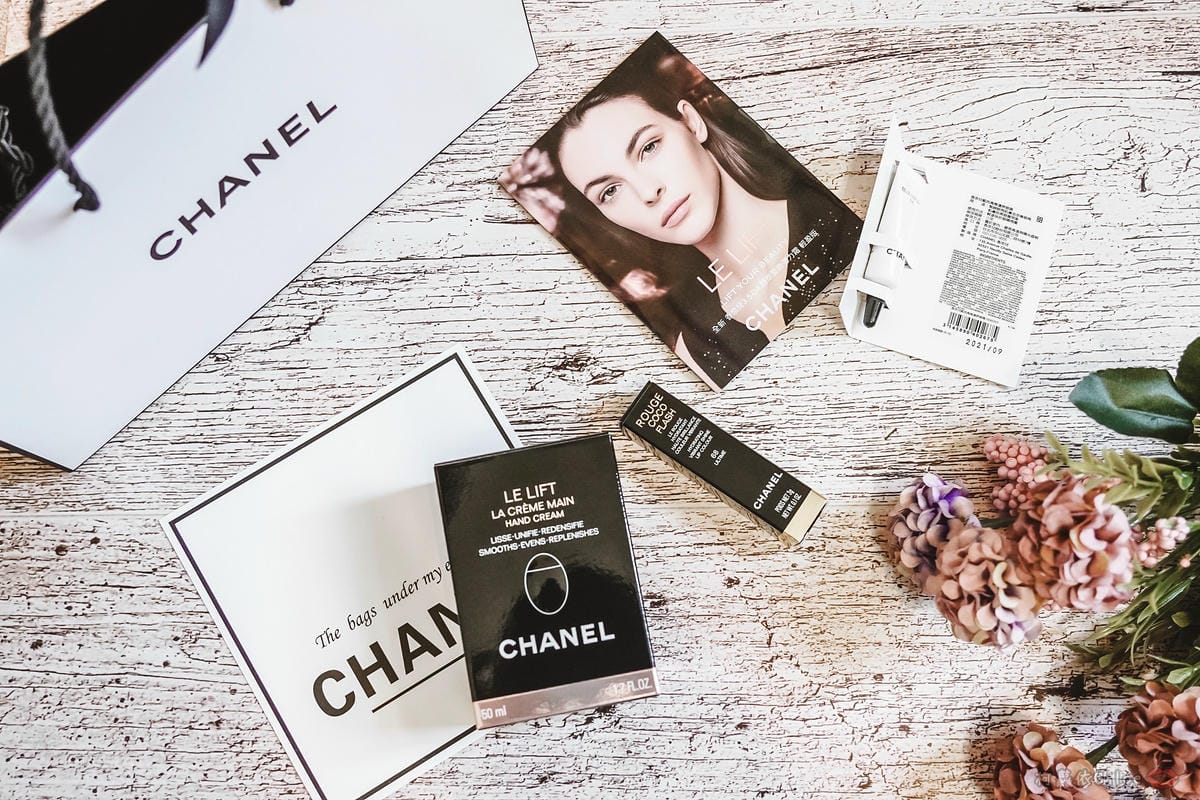 讓我失心瘋的黑色鵝卵石!!CHANEL香奈兒 3.5DA彈力緊緻玉手霜1.jpg 讓我失心瘋的黑色鵝卵石!!CHANEL香奈兒 3.5DA彈力緊緻玉手霜1.jpg