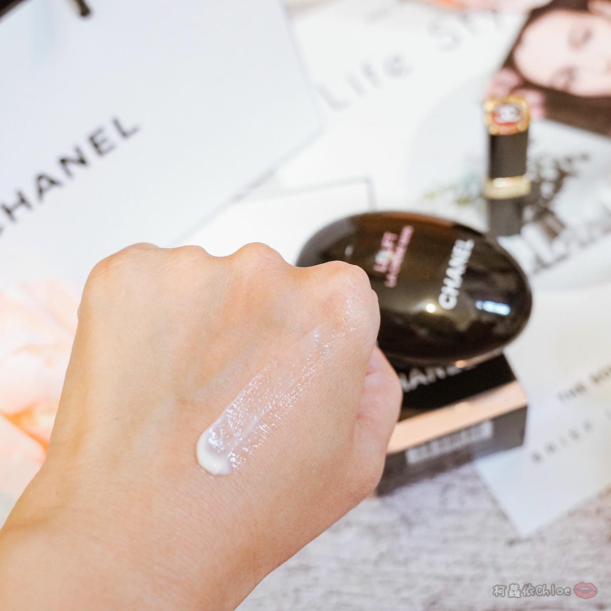 讓我失心瘋的黑色鵝卵石!!CHANEL香奈兒 3.5DA彈力緊緻玉手霜7.jpg 讓我失心瘋的黑色鵝卵石!!CHANEL香奈兒 3.5DA彈力緊緻玉手霜7.jpg