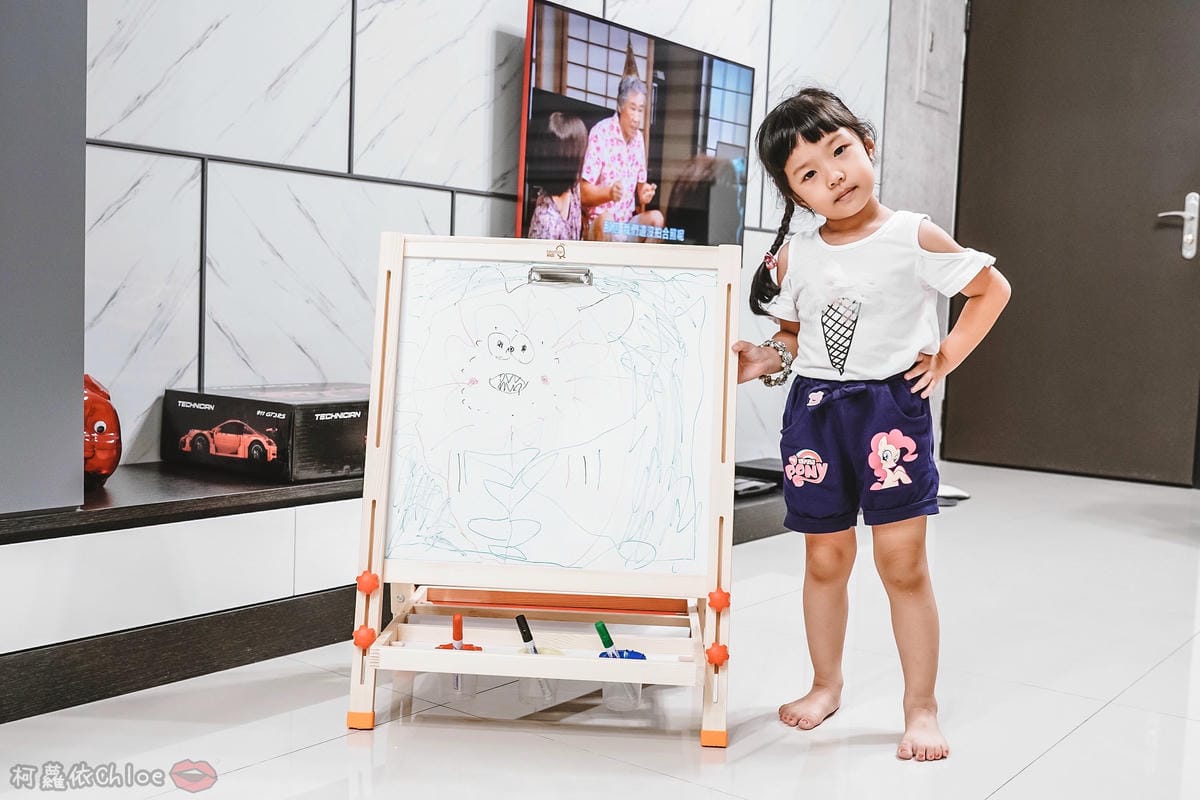 親子好物開箱 Teamson Kids小藝術家梵谷兒童雙面畫架-紅 高質感三用畫板 可調整高度 (限時開團22.jpg 親子好物開箱 Teamson Kids小藝術家梵谷兒童雙面畫架-紅 高質感三用畫板 可調整高度 (限時開團22.jpg