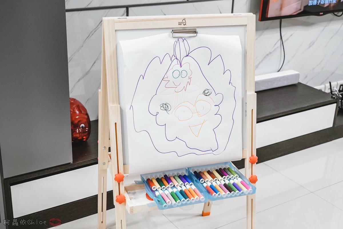 親子好物開箱 Teamson Kids小藝術家梵谷兒童雙面畫架-紅 高質感三用畫板 可調整高度 (限時開團35.jpg 親子好物開箱 Teamson Kids小藝術家梵谷兒童雙面畫架-紅 高質感三用畫板 可調整高度 (限時開團35.jpg