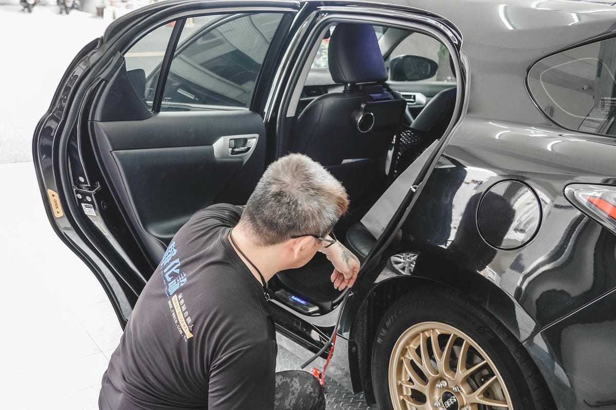 汽車隔音推薦 靜化論汽車隔音膠條 最高CP值的隔音產品 降低風切聲有感 @台南永康爵靜音15.jpg 汽車隔音推薦 靜化論汽車隔音膠條 最高CP值的隔音產品 降低風切聲有感 @台南永康爵靜音15.jpg