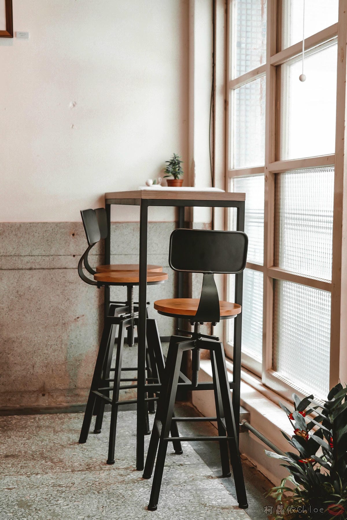 台北大同區 拾伍窩Cafe 中山不限時wifi咖啡廳 老宅2樓 結合藝文空間 IG打卡享受慢步調 近捷運中山站11.jpg 台北大同區 拾伍窩Cafe 中山不限時wifi咖啡廳 老宅2樓 結合藝文空間 IG打卡享受慢步調 近捷運中山站11.jpg