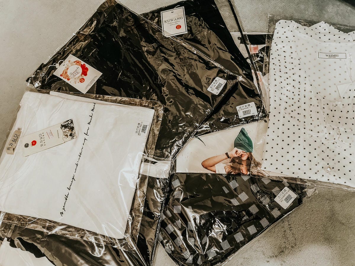 穿搭 流行前線 Popular Front 輕熟女風格服飾這裡買 黑白經典搭配LOOKBOOK15B.jpg 穿搭 流行前線 Popular Front 輕熟女風格服飾這裡買 黑白經典搭配LOOKBOOK15B.jpg