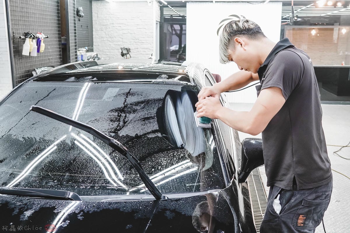 士林汽車美容推薦 MOC墨刻鍍膜 頂級鍍膜工藝 安全無毒 讓愛車亮晶晶 全家出遊超安心26.jpg 士林汽車美容推薦 MOC墨刻鍍膜 頂級鍍膜工藝 安全無毒 讓愛車亮晶晶 全家出遊超安心26.jpg