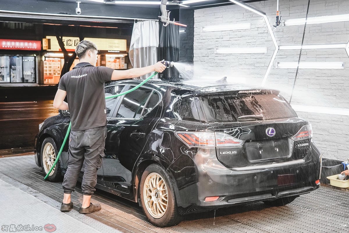 士林汽車美容推薦 MOC墨刻鍍膜 頂級鍍膜工藝 安全無毒 讓愛車亮晶晶 全家出遊超安心30.jpg 士林汽車美容推薦 MOC墨刻鍍膜 頂級鍍膜工藝 安全無毒 讓愛車亮晶晶 全家出遊超安心30.jpg