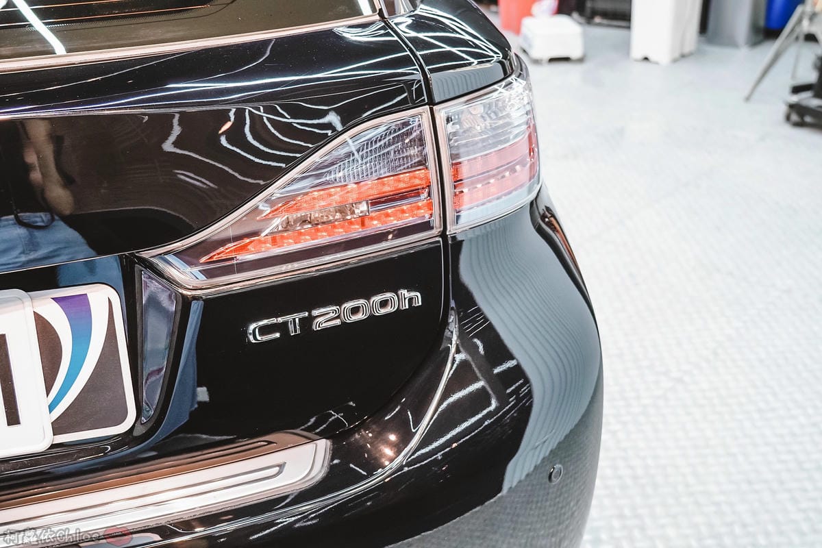 士林汽車美容推薦 MOC墨刻鍍膜 頂級鍍膜工藝 安全無毒 讓愛車亮晶晶 全家出遊超安心42.jpg 士林汽車美容推薦 MOC墨刻鍍膜 頂級鍍膜工藝 安全無毒 讓愛車亮晶晶 全家出遊超安心42.jpg