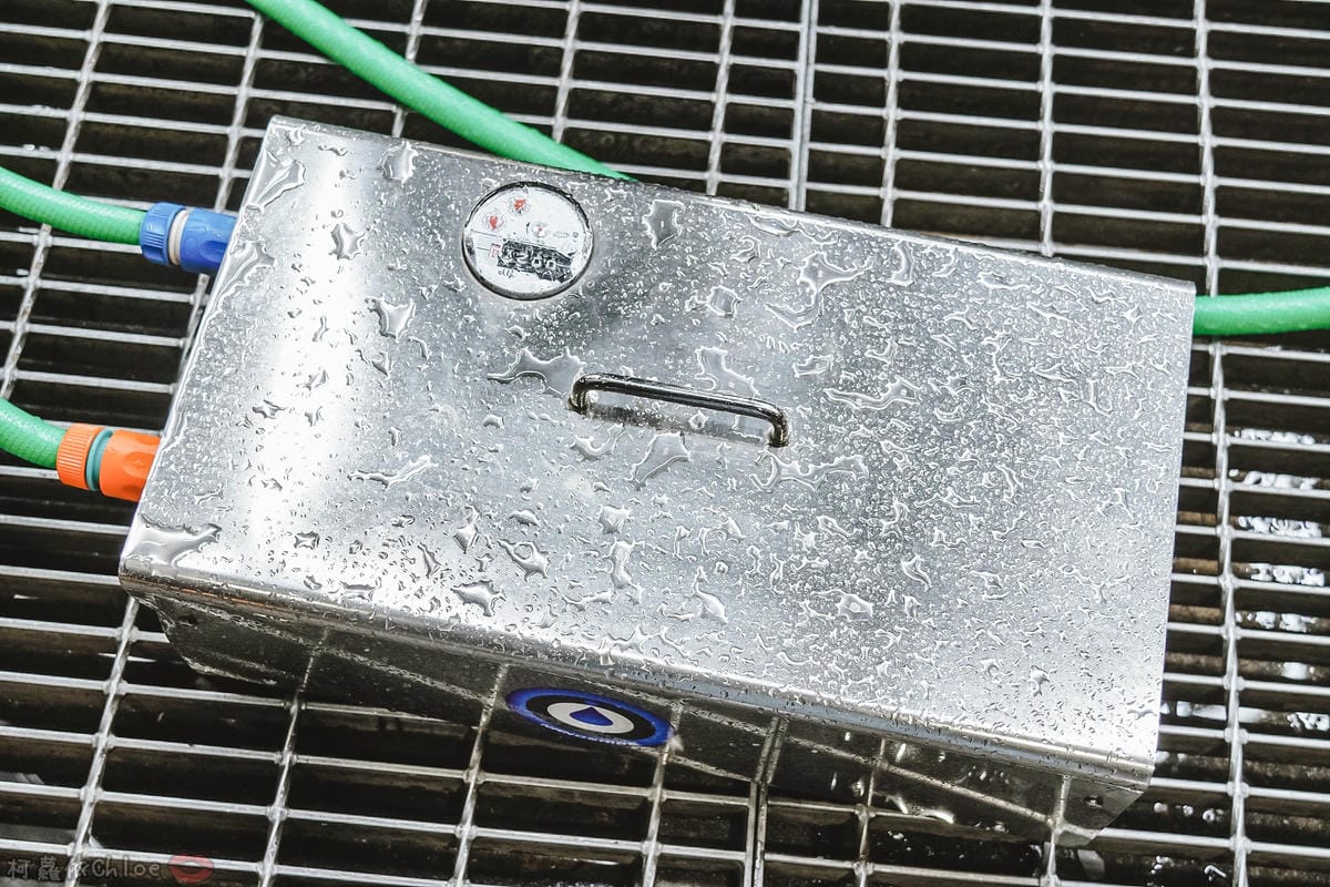 士林汽車美容推薦 MOC墨刻鍍膜 頂級鍍膜工藝 安全無毒 讓愛車亮晶晶 全家出遊超安心33.jpg 士林汽車美容推薦 MOC墨刻鍍膜 頂級鍍膜工藝 安全無毒 讓愛車亮晶晶 全家出遊超安心33.jpg