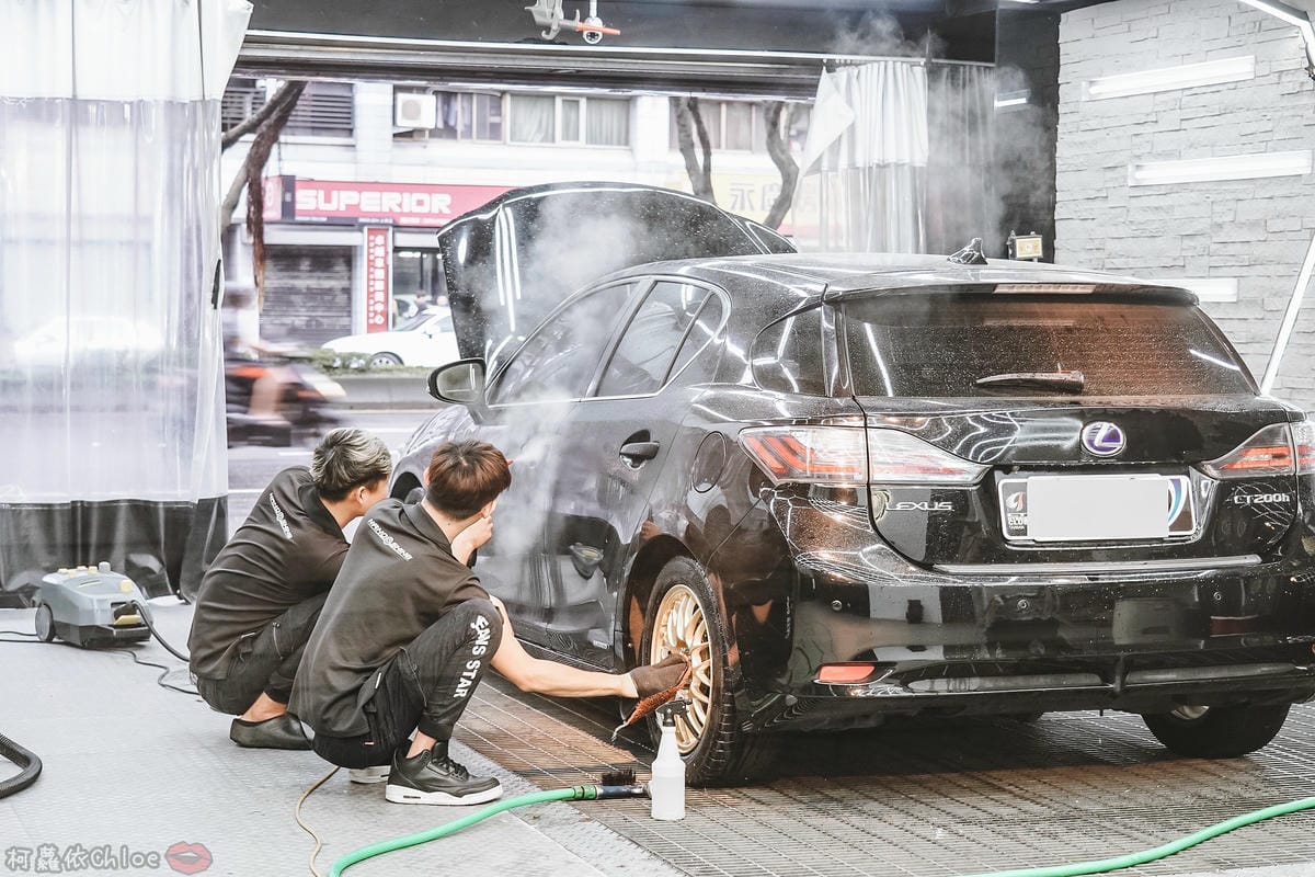 士林汽車美容推薦 MOC墨刻鍍膜 頂級鍍膜工藝 安全無毒 讓愛車亮晶晶 全家出遊超安心22.jpg 士林汽車美容推薦 MOC墨刻鍍膜 頂級鍍膜工藝 安全無毒 讓愛車亮晶晶 全家出遊超安心22.jpg