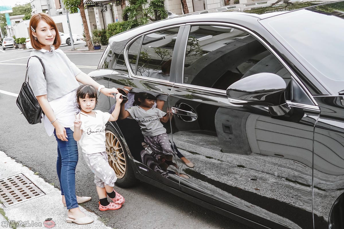 士林汽車美容推薦 MOC墨刻鍍膜 頂級鍍膜工藝 安全無毒 讓愛車亮晶晶 全家出遊超安心49.jpg 士林汽車美容推薦 MOC墨刻鍍膜 頂級鍍膜工藝 安全無毒 讓愛車亮晶晶 全家出遊超安心49.jpg