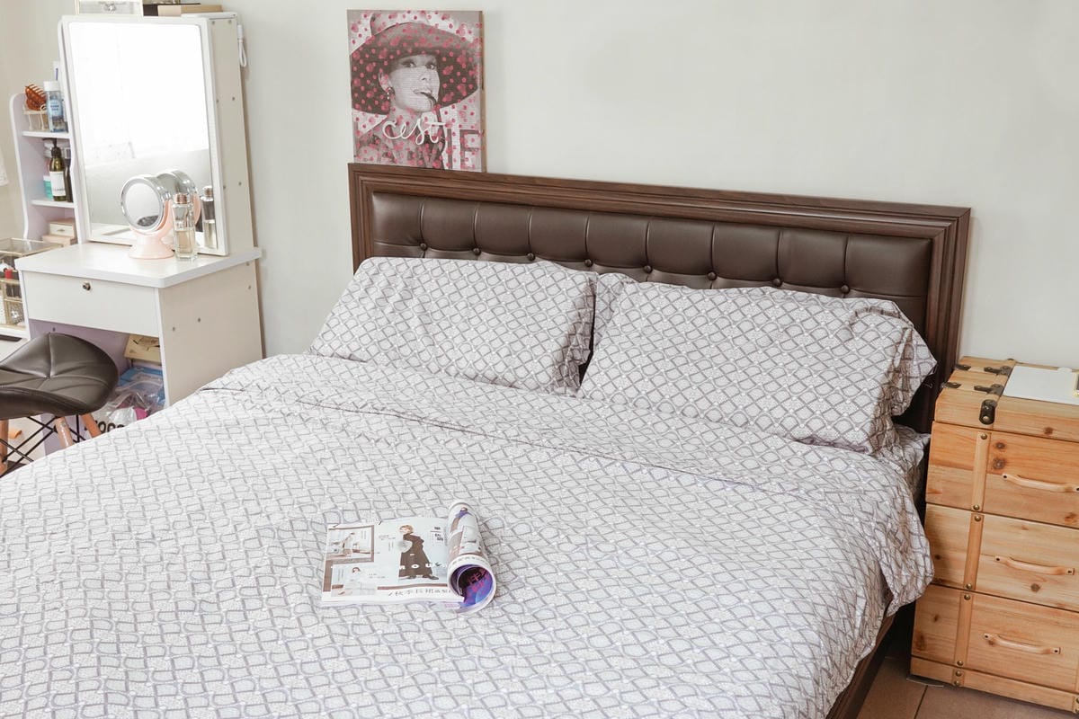 居家生活 躺著就想賴床！極致絲滑細緻觸感 每晚都好眠 德瑞克名床銀離子抗菌天絲60支四件組1.jpg