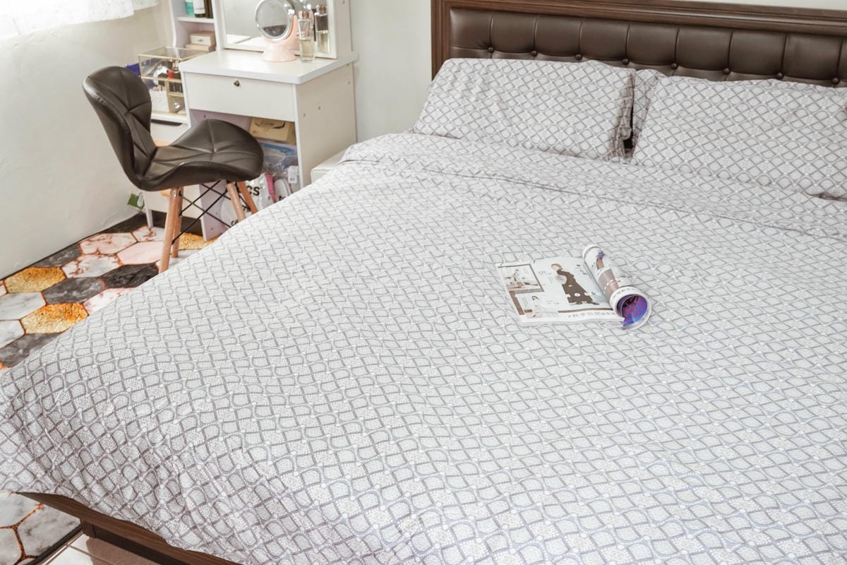 居家生活 躺著就想賴床！極致絲滑細緻觸感 每晚都好眠 德瑞克名床銀離子抗菌天絲60支四件組23.jpg