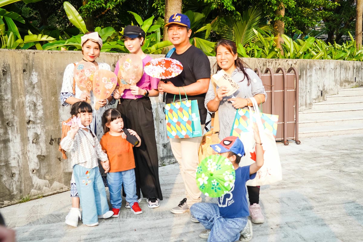 屏東一日遊｜台灣好行508屏北線這樣玩最對味！親子深度放電之旅 山川琉璃吊橋 手作琉璃珠DIY 三地門工藝村 六堆客家噴泉玩樂 客家檳榔扇彩繪DIY98.jpg