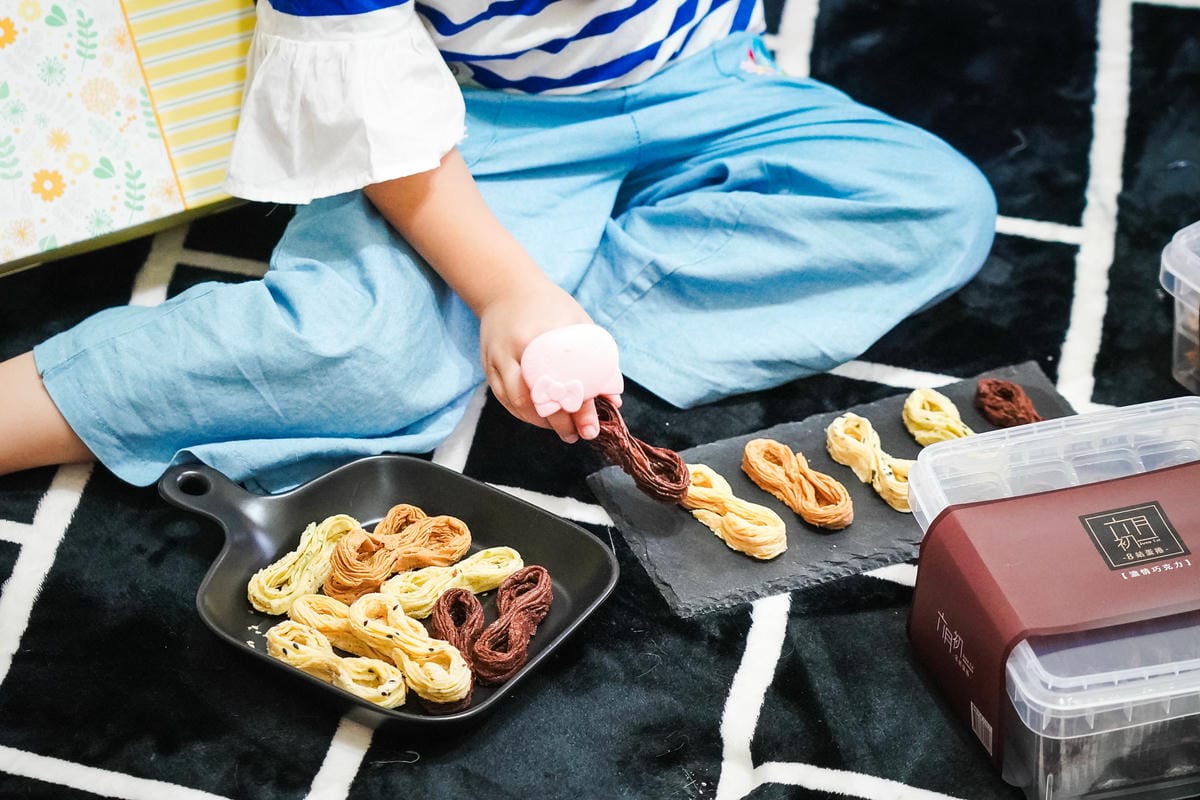 彌月禮盒推薦 六月初一8結雙蜜彌月禮盒 8結聯名咖啡彌月禮盒 心目中最好吃又暖心的蛋捲43.jpg 彌月禮盒推薦 六月初一8結雙蜜彌月禮盒 8結聯名咖啡彌月禮盒 心目中最好吃又暖心的蛋捲43.jpg