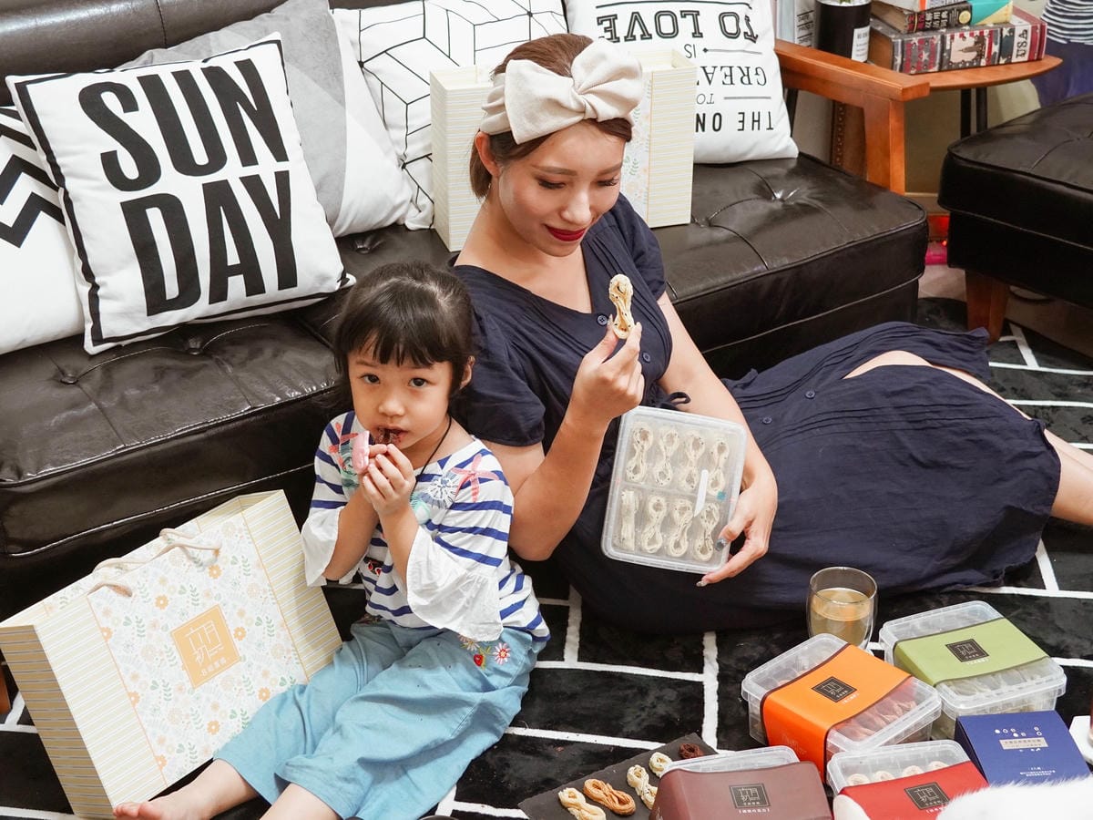 彌月禮盒推薦 六月初一8結雙蜜彌月禮盒 8結聯名咖啡彌月禮盒 心目中最好吃又暖心的蛋捲18.jpg 彌月禮盒推薦 六月初一8結雙蜜彌月禮盒 8結聯名咖啡彌月禮盒 心目中最好吃又暖心的蛋捲18.jpg