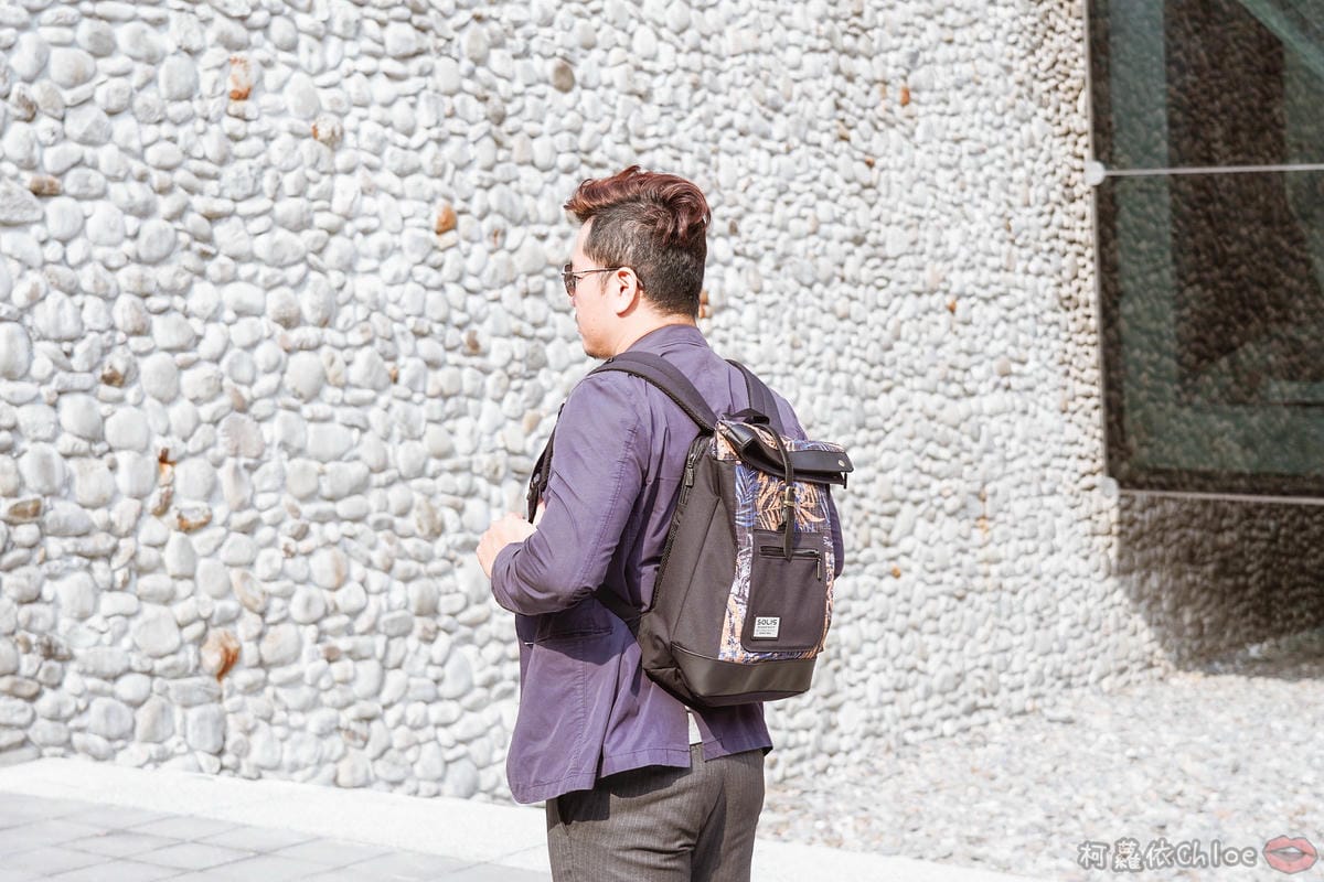 環保時尚包 SOLIS防撥水後背包 工作 休閒都適合的機能性筆電背包19.jpg