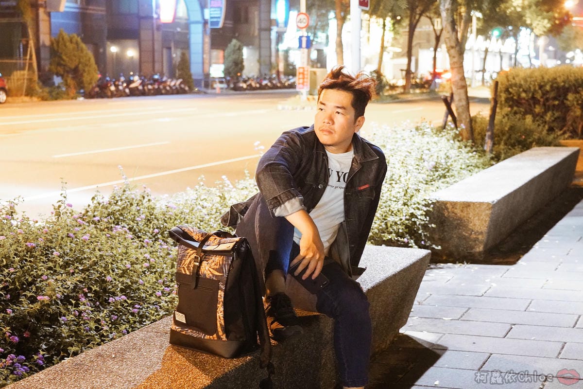 環保時尚包 SOLIS防撥水後背包 工作 休閒都適合的機能性筆電背包26.jpg