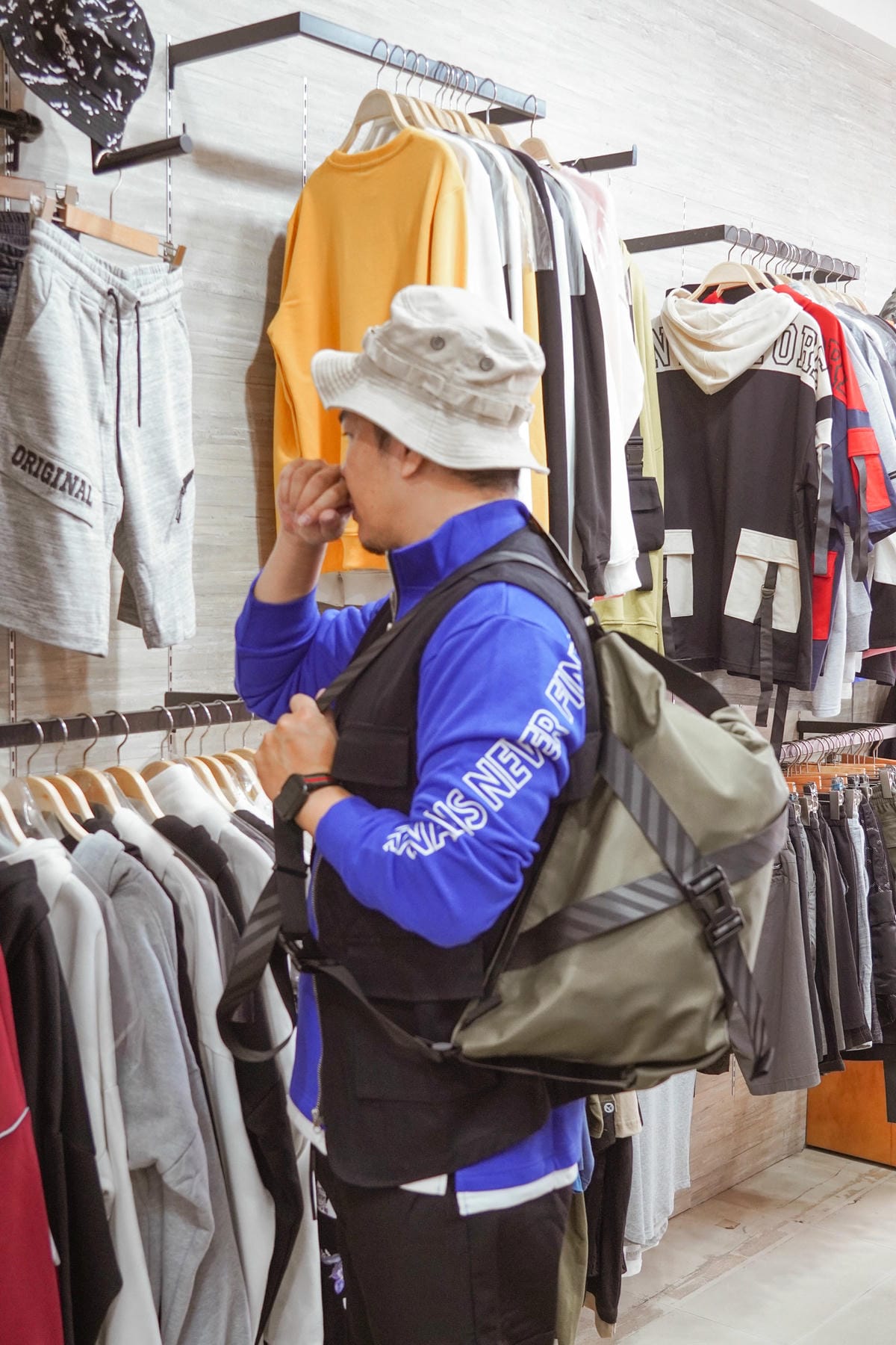 一中服飾店推薦 WOOD 韓系男裝 熟男大叔這樣穿 輕平價韓系穿搭分享41.jpg 一中服飾店推薦 WOOD 韓系男裝 熟男大叔這樣穿 輕平價韓系穿搭分享41.jpg