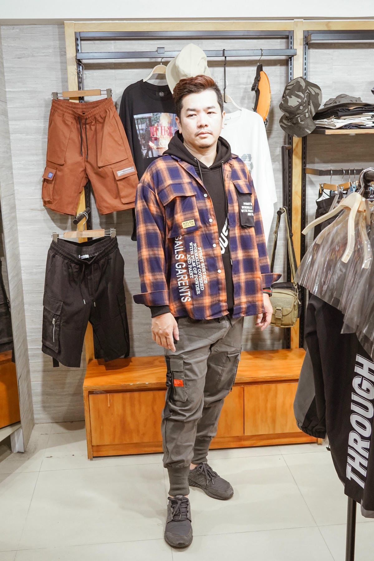 一中服飾店推薦 WOOD 韓系男裝 熟男大叔這樣穿 輕平價韓系穿搭分享21.jpg 一中服飾店推薦 WOOD 韓系男裝 熟男大叔這樣穿 輕平價韓系穿搭分享21.jpg