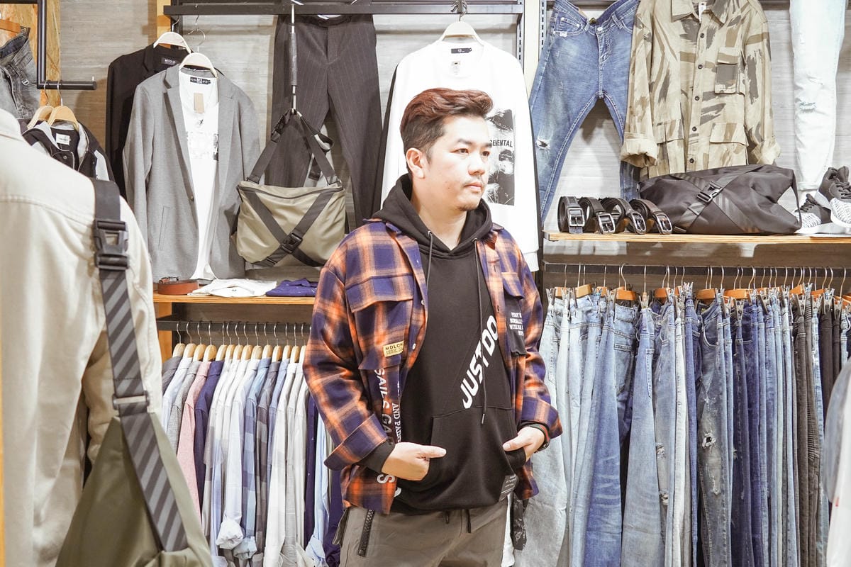 一中服飾店推薦 WOOD 韓系男裝 熟男大叔這樣穿 輕平價韓系穿搭分享22.jpg 一中服飾店推薦 WOOD 韓系男裝 熟男大叔這樣穿 輕平價韓系穿搭分享22.jpg