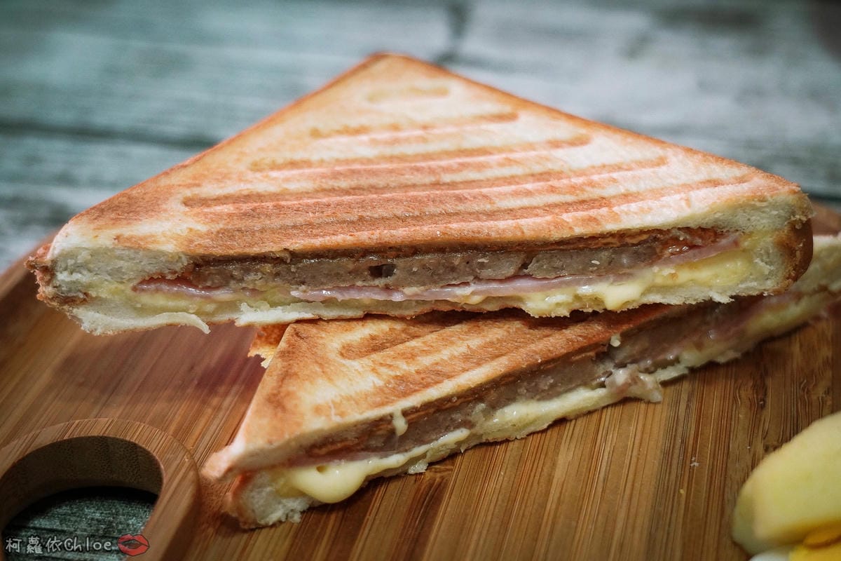 輕鬆做早餐 親子點心不NG絕美熱壓吐司機鬆餅機 獅子心二合一熱壓吐司機35.jpg 輕鬆做早餐 親子點心不NG絕美熱壓吐司機鬆餅機 獅子心二合一熱壓吐司機35.jpg