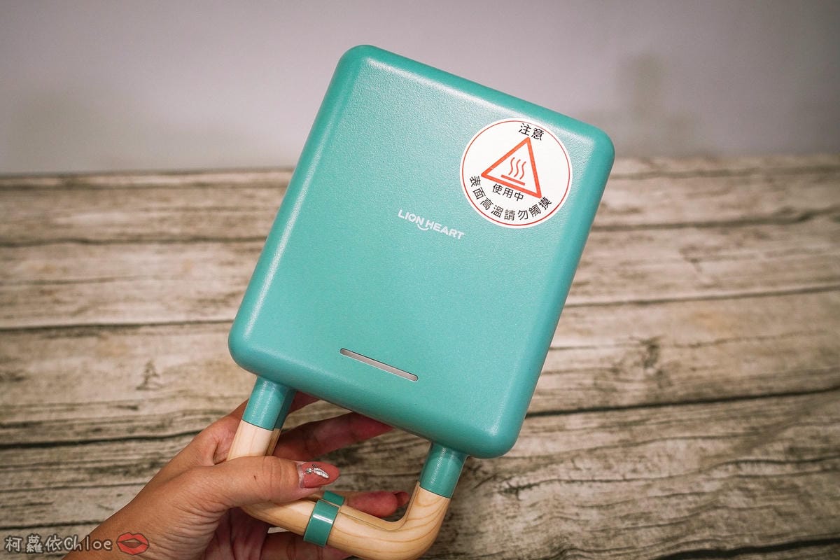 輕鬆做早餐 親子點心不NG絕美熱壓吐司機鬆餅機 獅子心二合一熱壓吐司機6.jpg 輕鬆做早餐 親子點心不NG絕美熱壓吐司機鬆餅機 獅子心二合一熱壓吐司機6.jpg