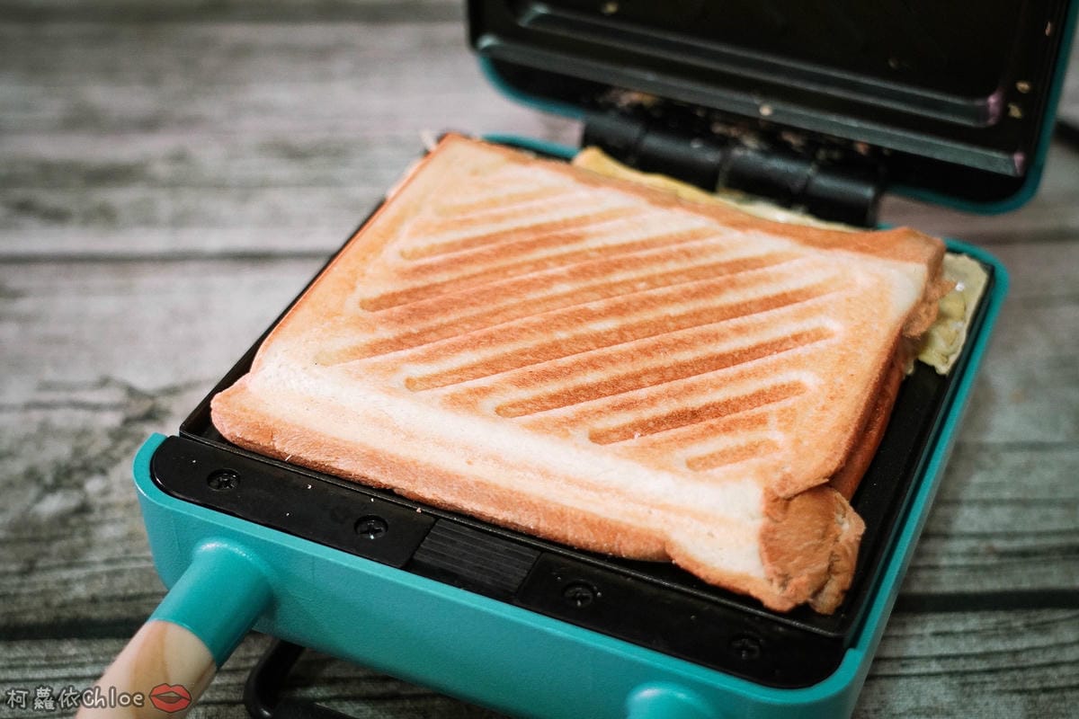 輕鬆做早餐 親子點心不NG絕美熱壓吐司機鬆餅機 獅子心二合一熱壓吐司機29.jpg 輕鬆做早餐 親子點心不NG絕美熱壓吐司機鬆餅機 獅子心二合一熱壓吐司機29.jpg