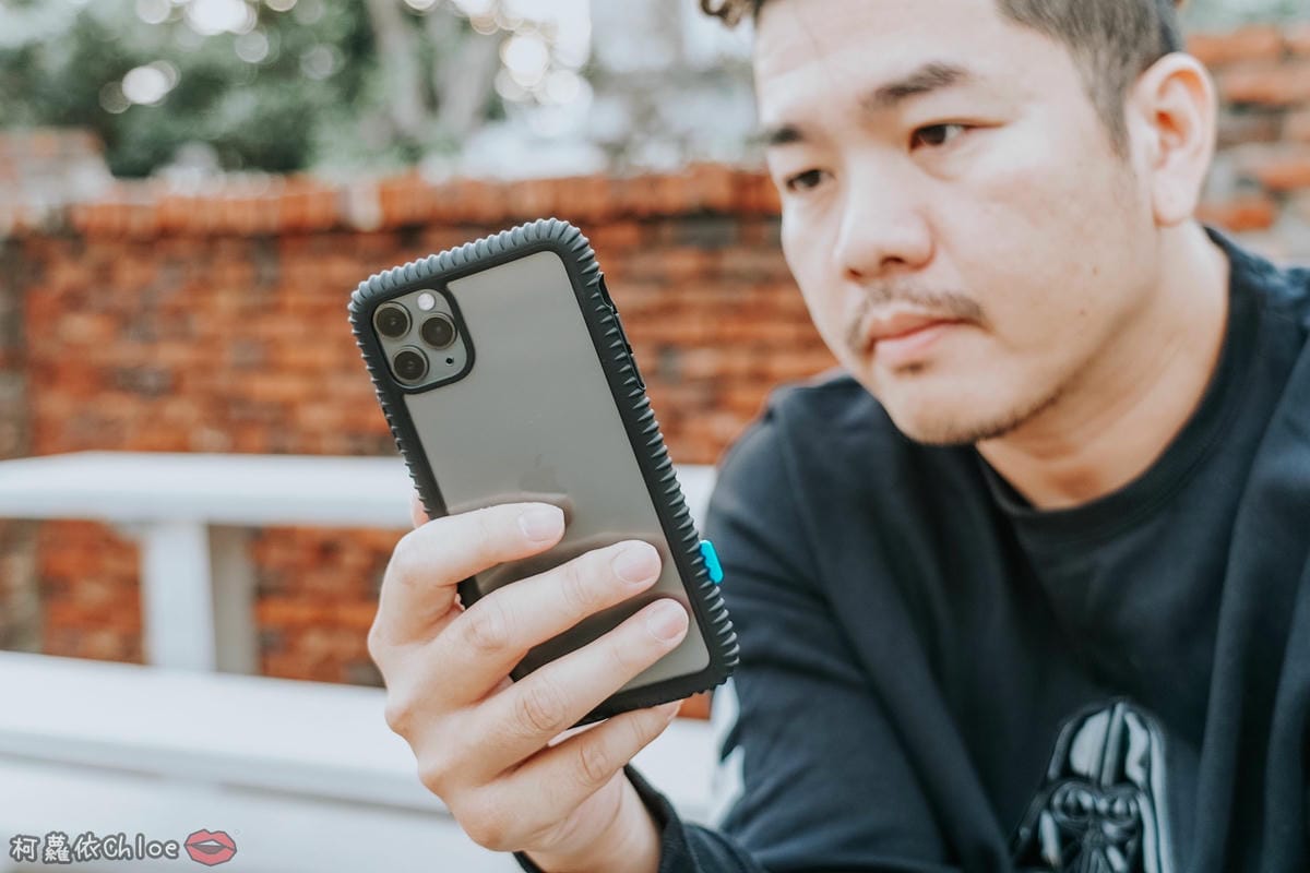 iPhone 11 Pro Max 手機殼推薦 JTLEGEND WAVYEE 防摔保護殼時尚有型 立架式雙料減震保護殼追劇好方便8.jpg iPhone 11 Pro Max 手機殼推薦 JTLEGEND WAVYEE 防摔保護殼時尚有型 立架式雙料減震保護殼追劇好方便8.jpg