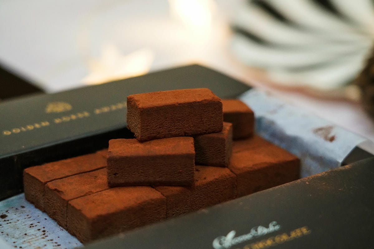 2019聖誕節交換禮物送禮推薦 起士公爵介紹75%皇家布朗尼 80%比利時手工生巧克力 細緻綿密口感大人氣!17.JPG 2019聖誕節交換禮物送禮推薦 起士公爵介紹75%皇家布朗尼 80%比利時手工生巧克力 細緻綿密口感大人氣!17.JPG